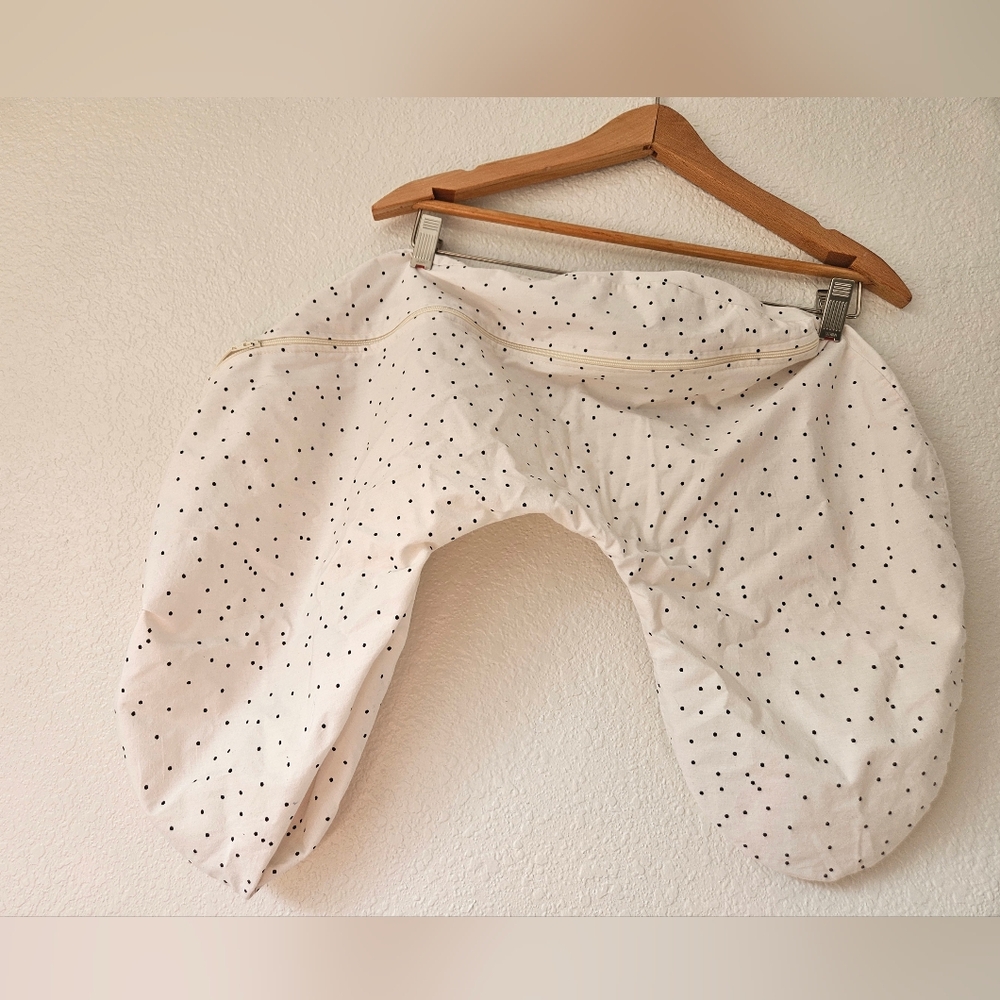 boppy nursing pillow cover - Picture 3 of 5
